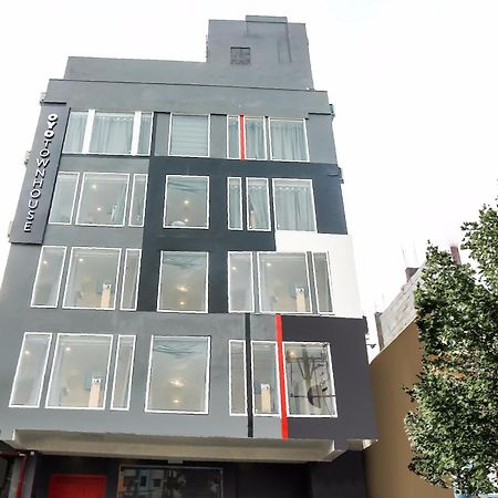 Townhouse De Alphabet Hyderabad Exterior foto